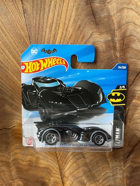 Se Produkter Som Liknar Hot Wheels Batman Arkham As P Tradera