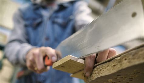 These Are The Best Saw Safety Tips For Budding Woodworkers Popular