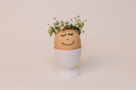 Egg Decorated with Flowers Graphic by m.gagua · Creative Fabrica