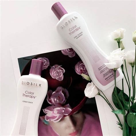 Shampooing Cool Blonde Biosilk Luminosité et Soin 355ML