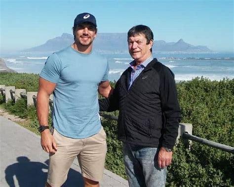 Who is South Africa Rugby Eben Etzebeth wife? wedding, Dad, family