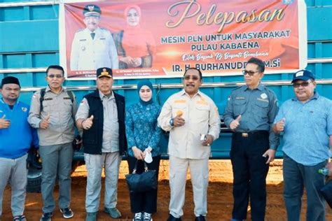 Pj Bupati Bombana Burhanuddin Realisasikan Pasokan Listrik Di Kabaena