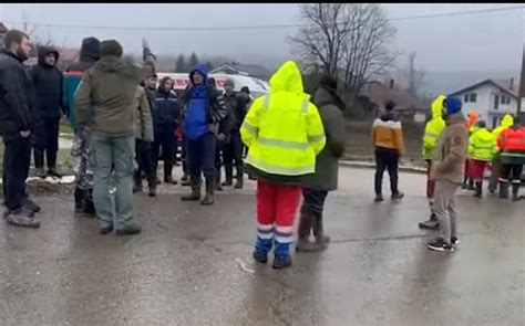 Otac Male Danke Ide Na Poligraf Policiji E Morati Da