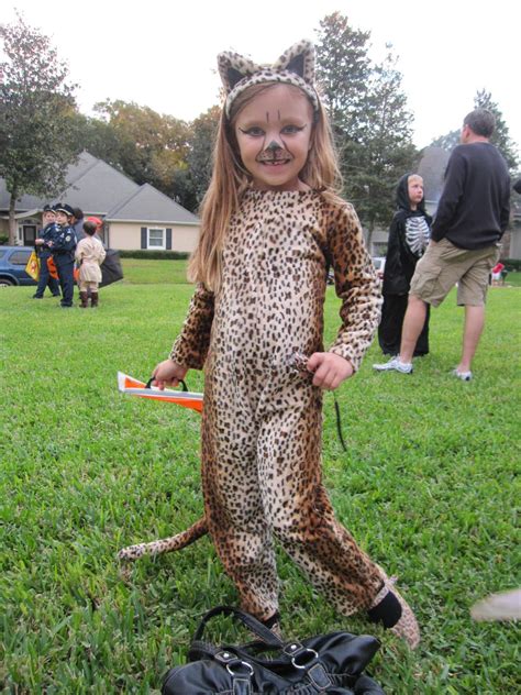 Discover 13 Cheetah Halloween Costume and Leopard Costume Girl Ideas