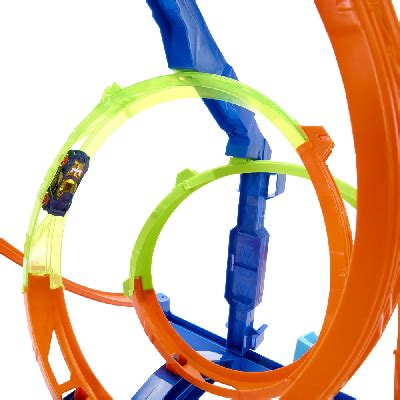 Hot Wheels Action Track Set With Toy Car Corkscrew Triple Loop Track Set Au Meilleur Prix En