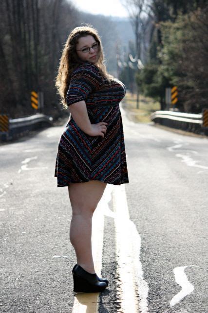 Thumbs Pro Nudebbwpics Busty Bbw Pics Wow