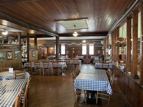 TANGLEWOOD ORDINARY COUNTRY RESTAURANT - Updated September 2024 - 82 ...