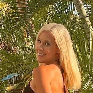 Sabrina Perez Nude Photo 0015