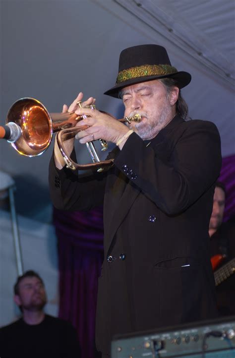 Chuck Mangione Net Worth - Wiki, Age, Weight and Height, Relationships