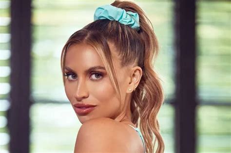 Ferne Mccann Shows Off Incredible Body In Tiny Bikini During Uk