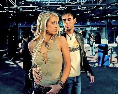 The Love Of Enrique Iglesias And Anna Kournikova Thrives Without Public