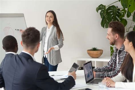 10 Best Online Training Platforms For Business Growth In 2025