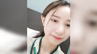 小哥真有性福與夢涵和閨密多P激戰 正妹輪著操射了三次才罷休 Part1 PPP Porn 精選亞洲素人成人影片