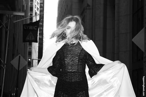 Willa Fitzgerald Willafitz Nude OnlyFans Leaks Fappening FappeningBook