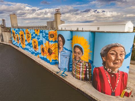 Toledo’s Glass City River Wall Is the Largest Mural in the U.S