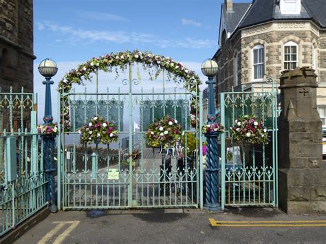 Pier Gates to be restored to their former glory! - Clevedon Pier