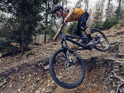 prime debuts consumer direct enduro dh mountain bikes bikerumor