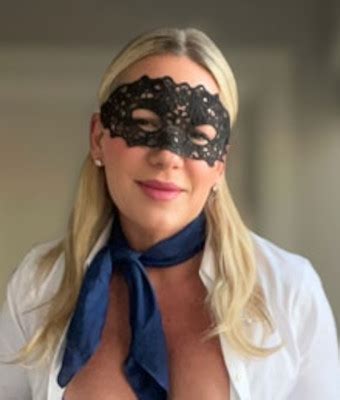 Live Streamed Sex Show Fionafa And Mrflourish April 2025 Iafd