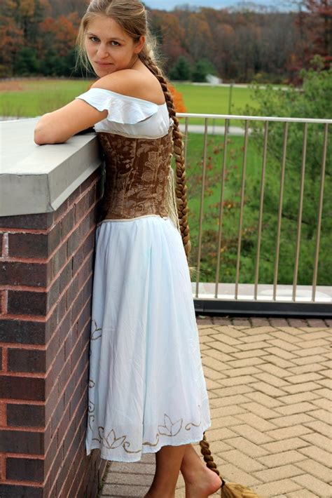 Surprisingly Easy Rapunzel Costume : 8 Steps (with Pictures ...