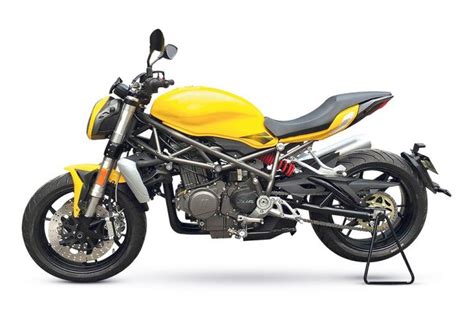 Benelli 750cc Naked Sportsbike Fully Exposed Could Be Called TNT750