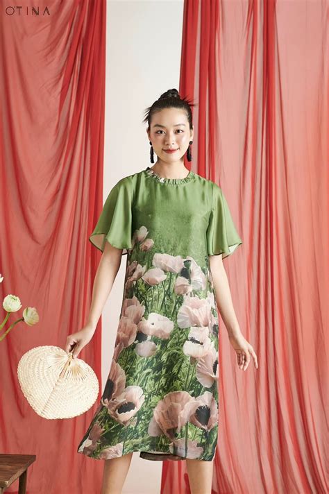 Đầm lụa tơ tằm xanh hoa nude O TINA