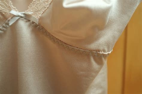 cieliste body real vintage nude połysk satynowe oficjalne archiwum Allegro