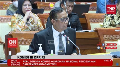 Mahfud MD Geram Cecar Anggota DPR Pakai Dalil YouTube