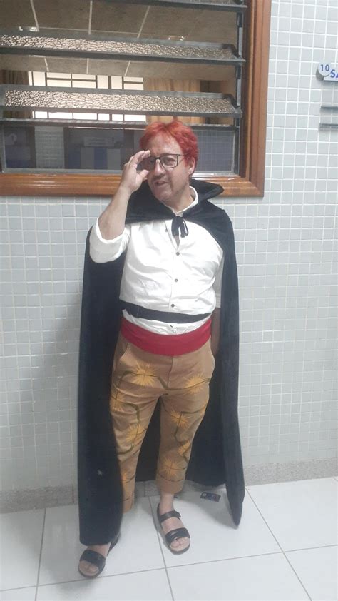 My Shanks Cosplay part #2 : r/OnePiece