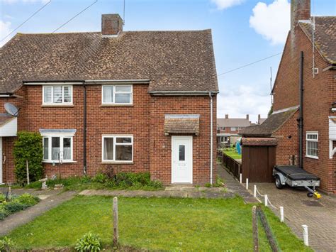 2 Bed Semi Detached House For Sale In Walton Place Weston Turville