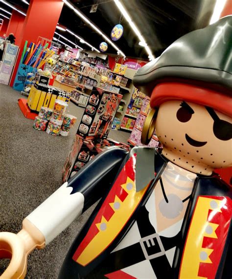 2BeInStore. First online video shopping in the world