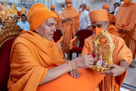 Prasad Pravesh And Shri Nilkanth Varni Murti Pratishtha Ceremony At