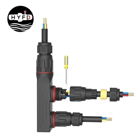 China Screw Type Electrical Wire Waterproof Connector Manufacturers