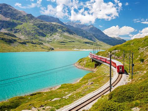 Ultimate Guide to Train Travel in Switzerland (2024 Update) - Newly
