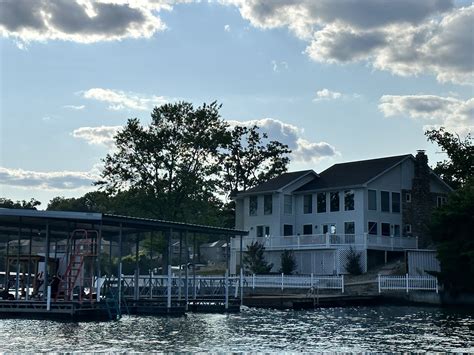 Lake House - Lake of the Ozarks