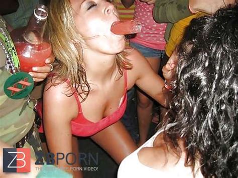 Dolls Who Soiree ZB Porn