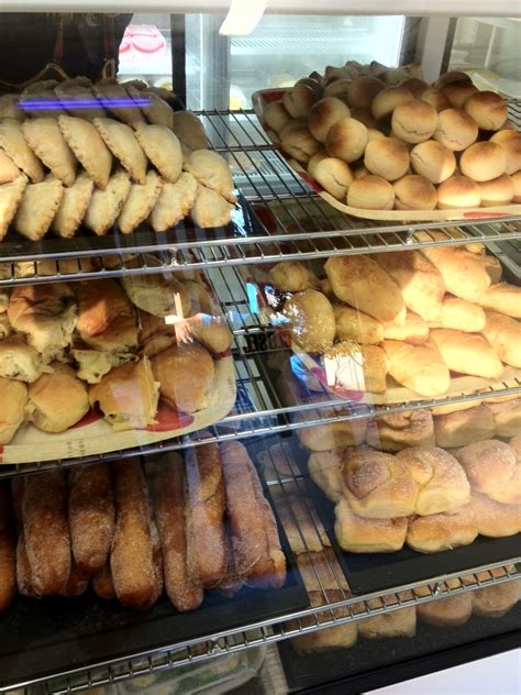 A Wife S Charmed Life Filipino Bread And Pastries At Starlight Bakery Doonside Nsw