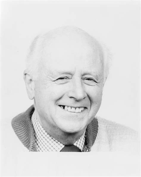 Customers at argos oldbury are complaining about long queues 8