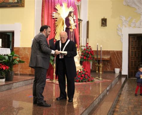 Longinos Abengózar nombrado hermano de honor por la Hermandad de Jesús