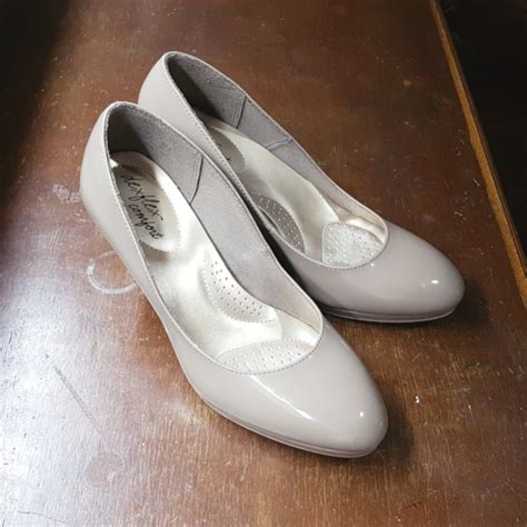 Deflex Comfort Nude Pumps Women S Fashion Footwear Heels On Carousell