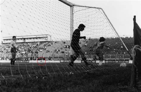 El hallazgo que cambió la imagen de un gol histórico de Maradona