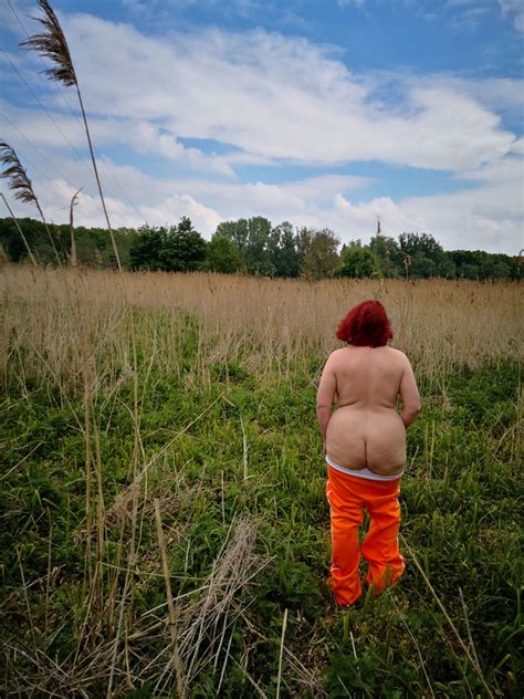 Naked Through The Swamp 26 Pics XHamster