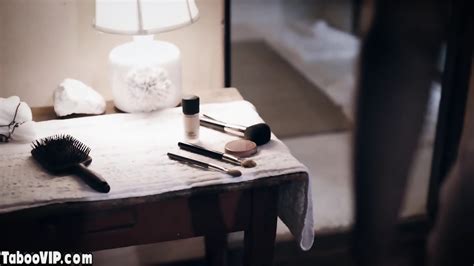 Busty Ebony And Ivory Lesbian Teens Eating Shaved Cunts