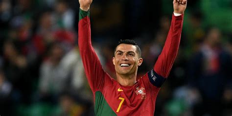 Cristiano Ronaldo Marc Un Doblete Con Portugal El Golazo Que Hizo De