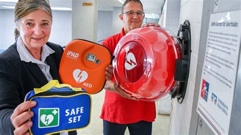 Gelsenkirchen Wo Defibrillatoren F R Den Notfall H Ngen