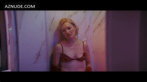 VIKTORIYA TOLSTOGANOVA Nude AZNude