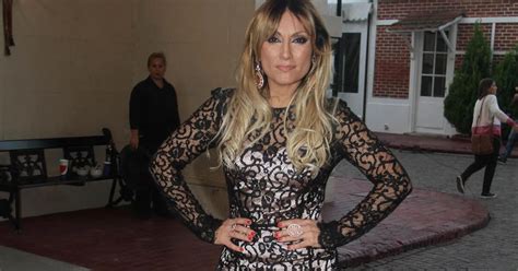 El Destape De Marcela Tauro A Los Tarde Ideal Para Probar Bikini Infobae