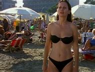 Naked Evelyn Engleder in Kaisermühlen Blues