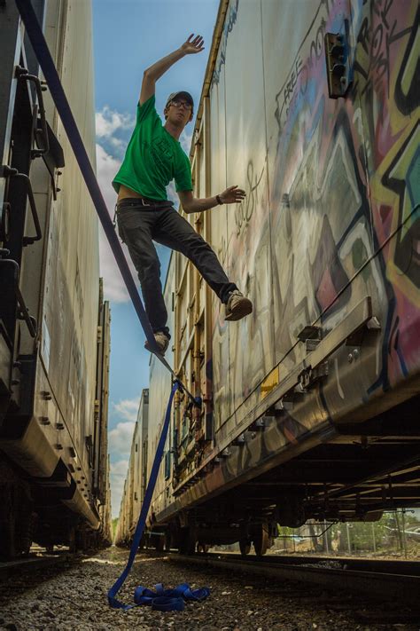 Not a lot of great nature spots near me, so I got creative. : r/Slackline