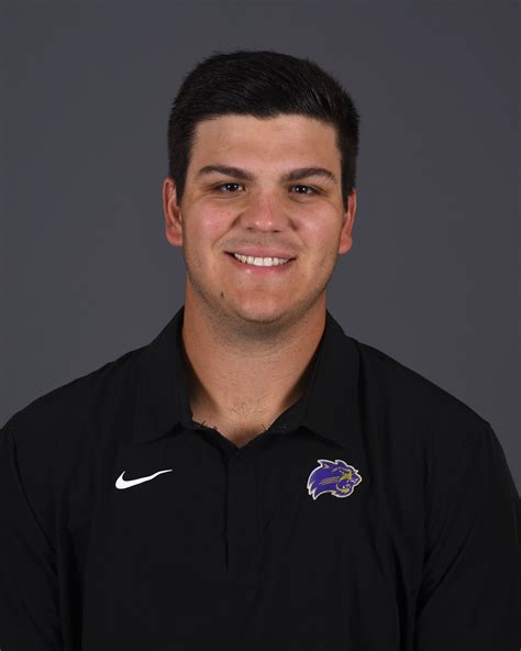 Obituary: Honoring the Memory and Legacy of Berniece Mundy 17