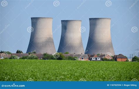 Didcot Power Station stock photo. Image of energy, power - 118702594